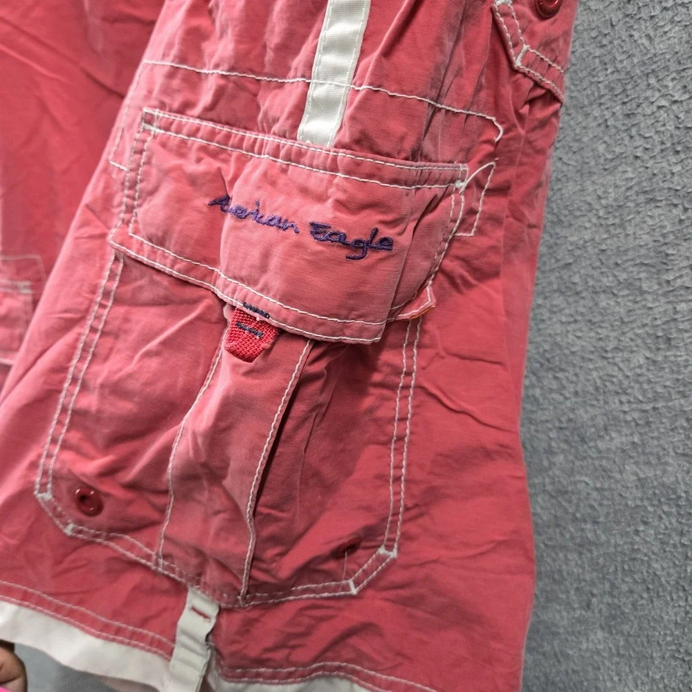 American Eagle Outfitters Men Shorts L/G Red Boardshorts Embroidered Cargo READ
